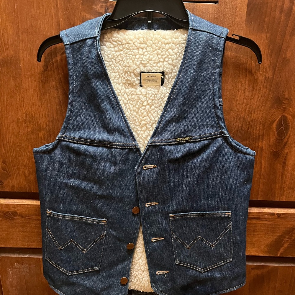 Wrangler, Sherpa, Levi best